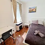 Authentic Life * Budapesta
